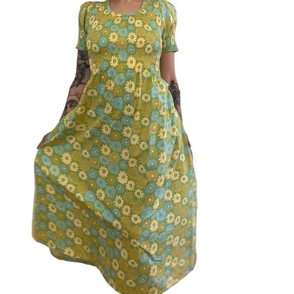 Vintage Green Floral A-Line Dress - Picture 3 of 10